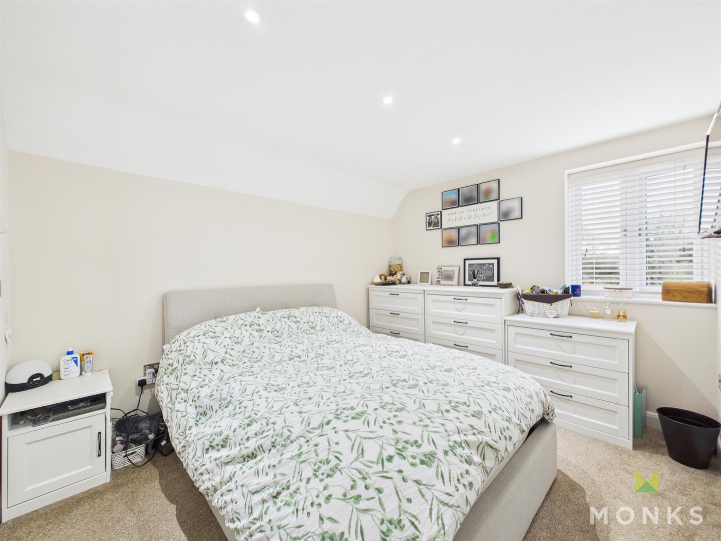 1 Stanwinsford, Oswestry, SY11 4FW For Sale